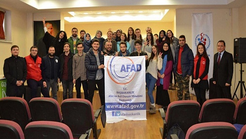 Öğrencilerimiz Temel Afet Bilinci Eğitmeni Oldu