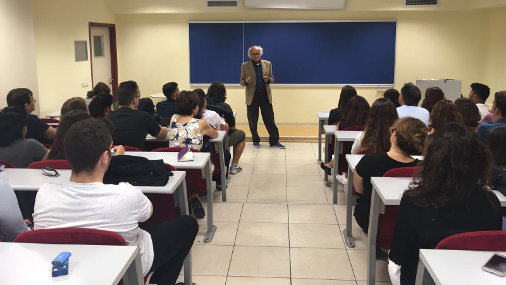 Sanat ve Tasarım Fakültesi’nin Açılış Dersini Gürol Sözen Verdi