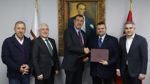 Erdem Holding ile iş birliği protokolü imzalandı