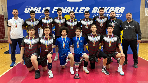 Erkek Voleybol Takımımızdan Çifte Şampiyonluk
