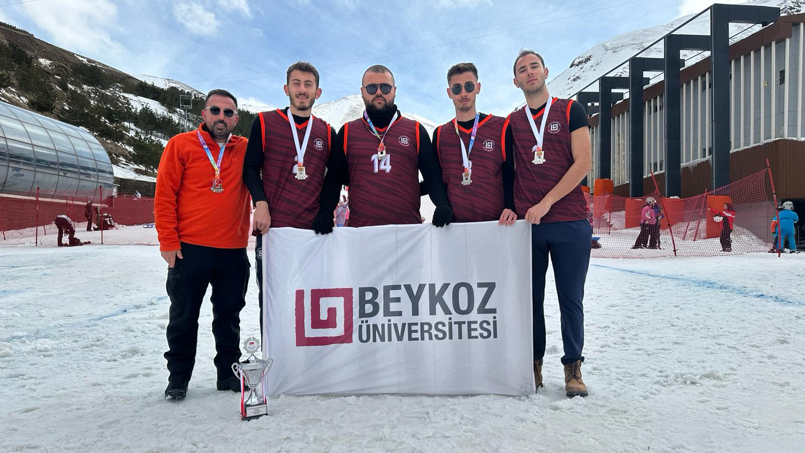 Türkiye Üniversite Sporları Federasyonu Kış Oyunları’nda 2’nci olduk