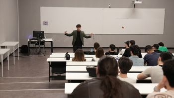 Arş. Gör. Erdinç Kaygusuz’dan İstanbul Nişantaşı Üniversitesi’nde Video Oyunlarında Tür ve Korku Üzerine Söyleşi