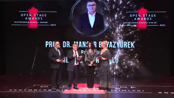 Prof. Dr. Mansur Beyazyürek Received the “Professional Honor Award”