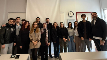 E-Ticaret ve Pazarlama Programında Sektör-Öğrenci Buluşması Gerçekleşti